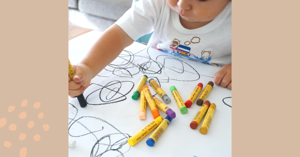 繰り返し同じ絵を描くのはなぜ？子どもの「こだわり」に隠れた意味